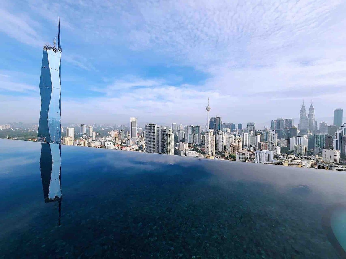 WY infinity pool deck with Kuala Lumpur skyline